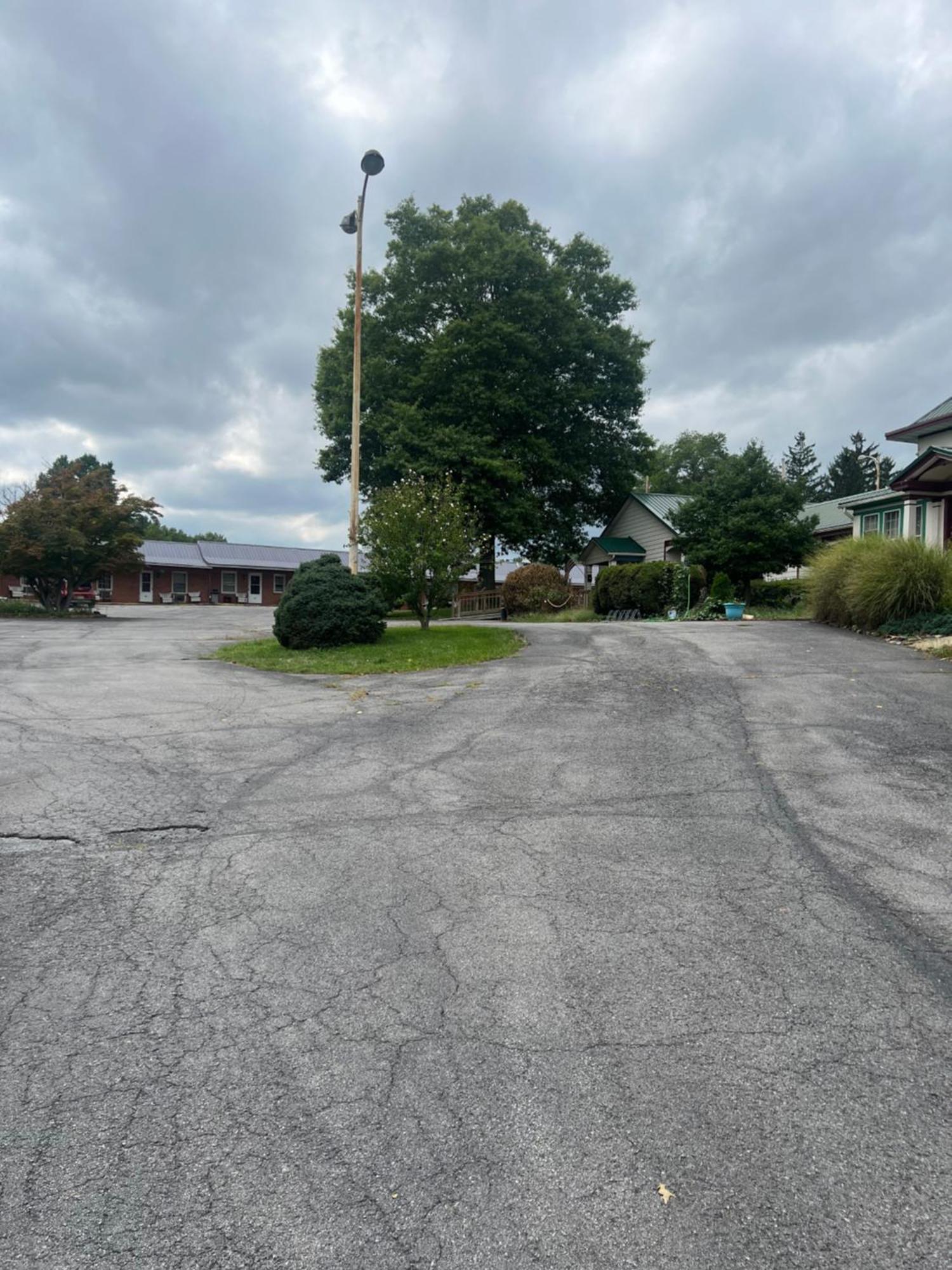 Potomac River Motel Hancock Экстерьер фото